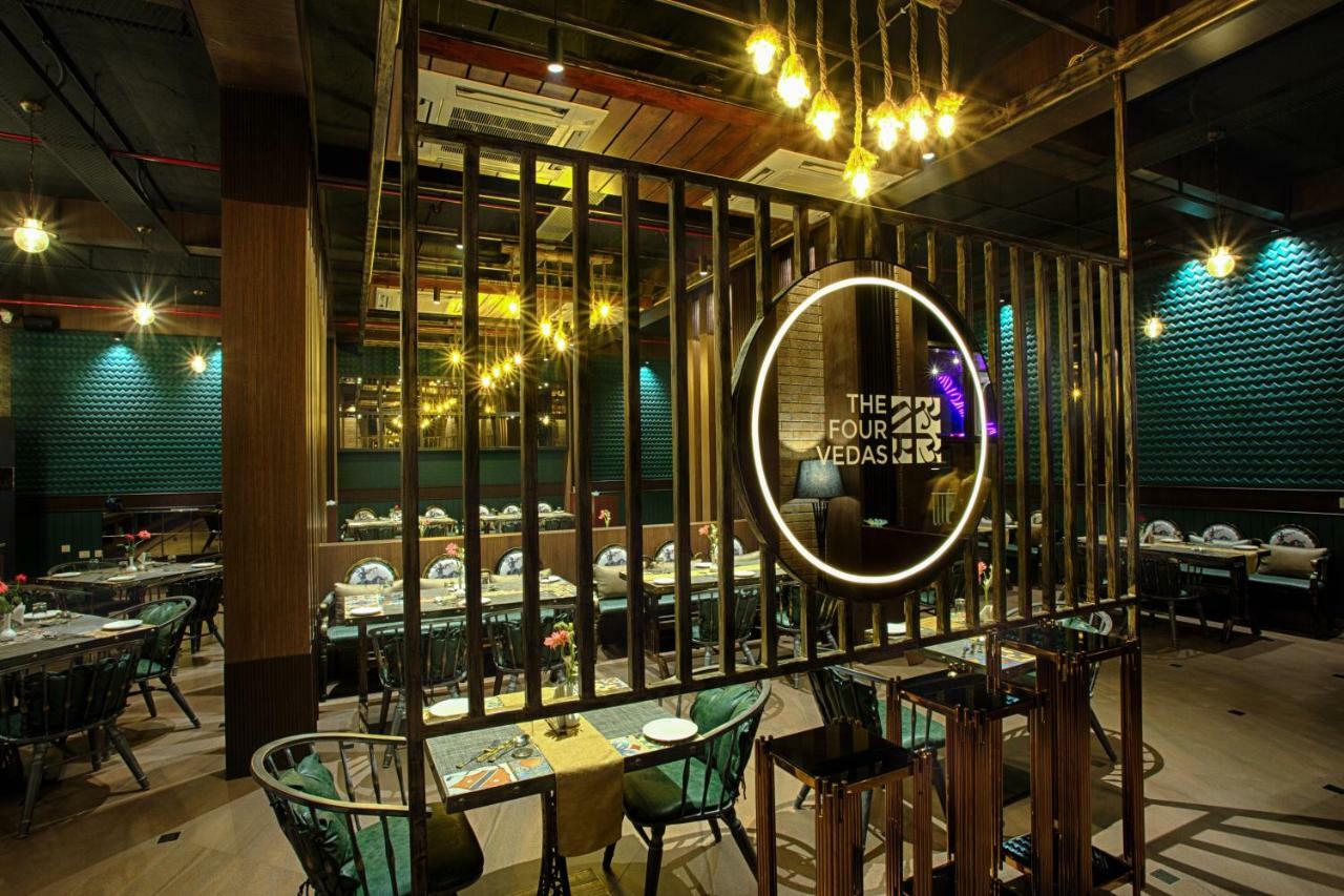 Four Vedas Hotel & Resort Siliguri Εξωτερικό φωτογραφία