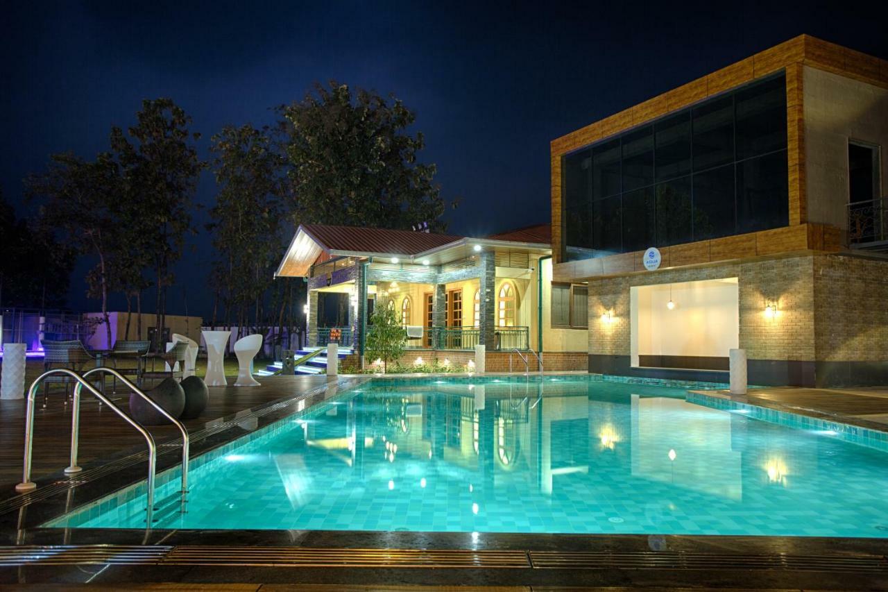 Four Vedas Hotel & Resort Siliguri Εξωτερικό φωτογραφία