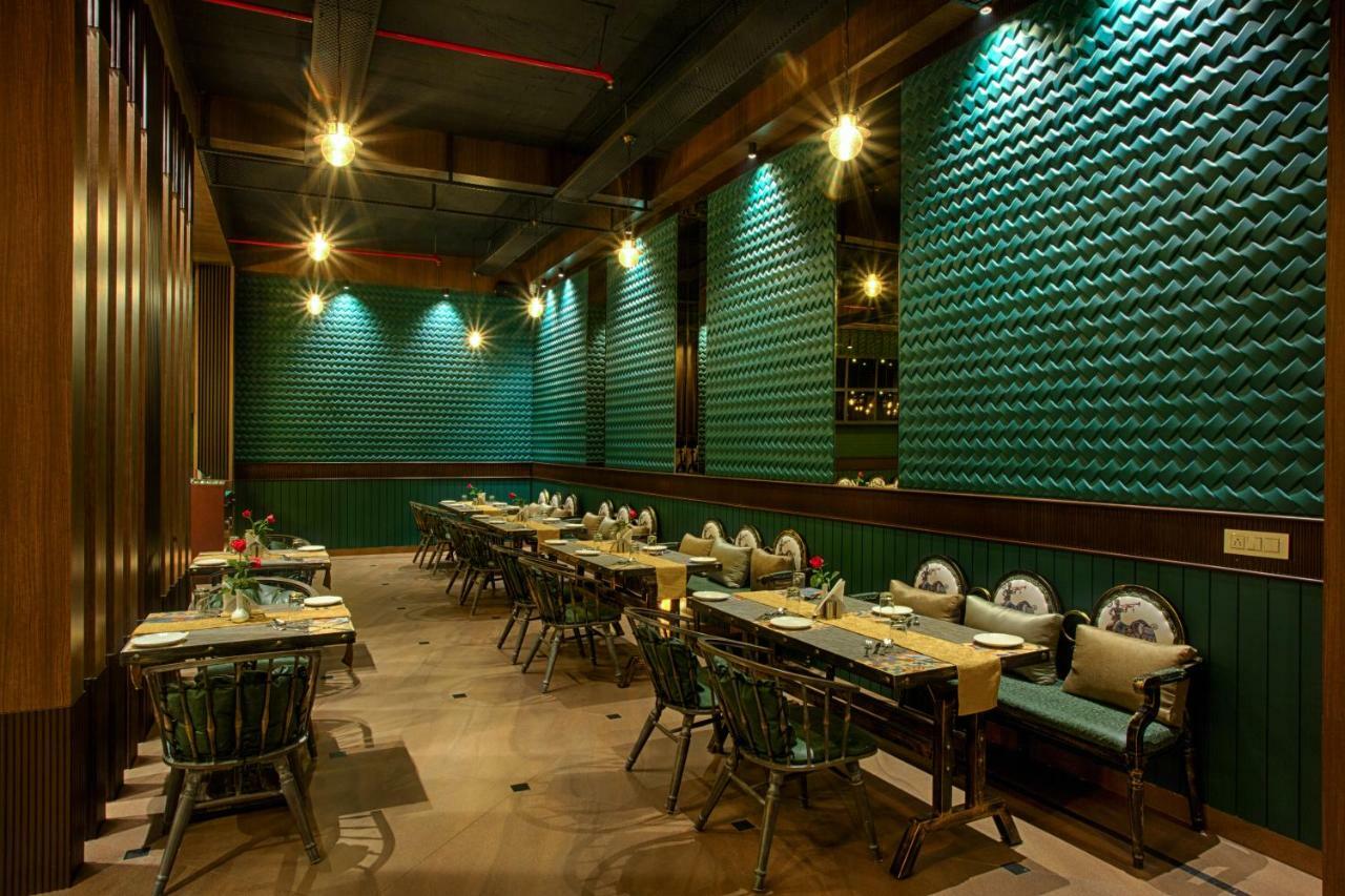 Four Vedas Hotel & Resort Siliguri Εξωτερικό φωτογραφία